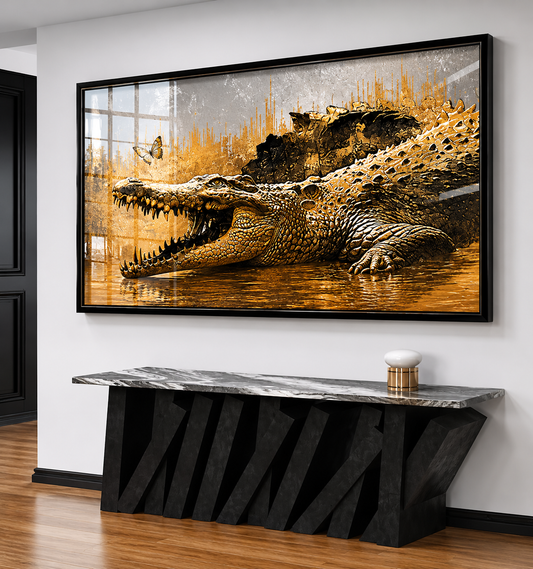 Crocodile in Gold Horizon